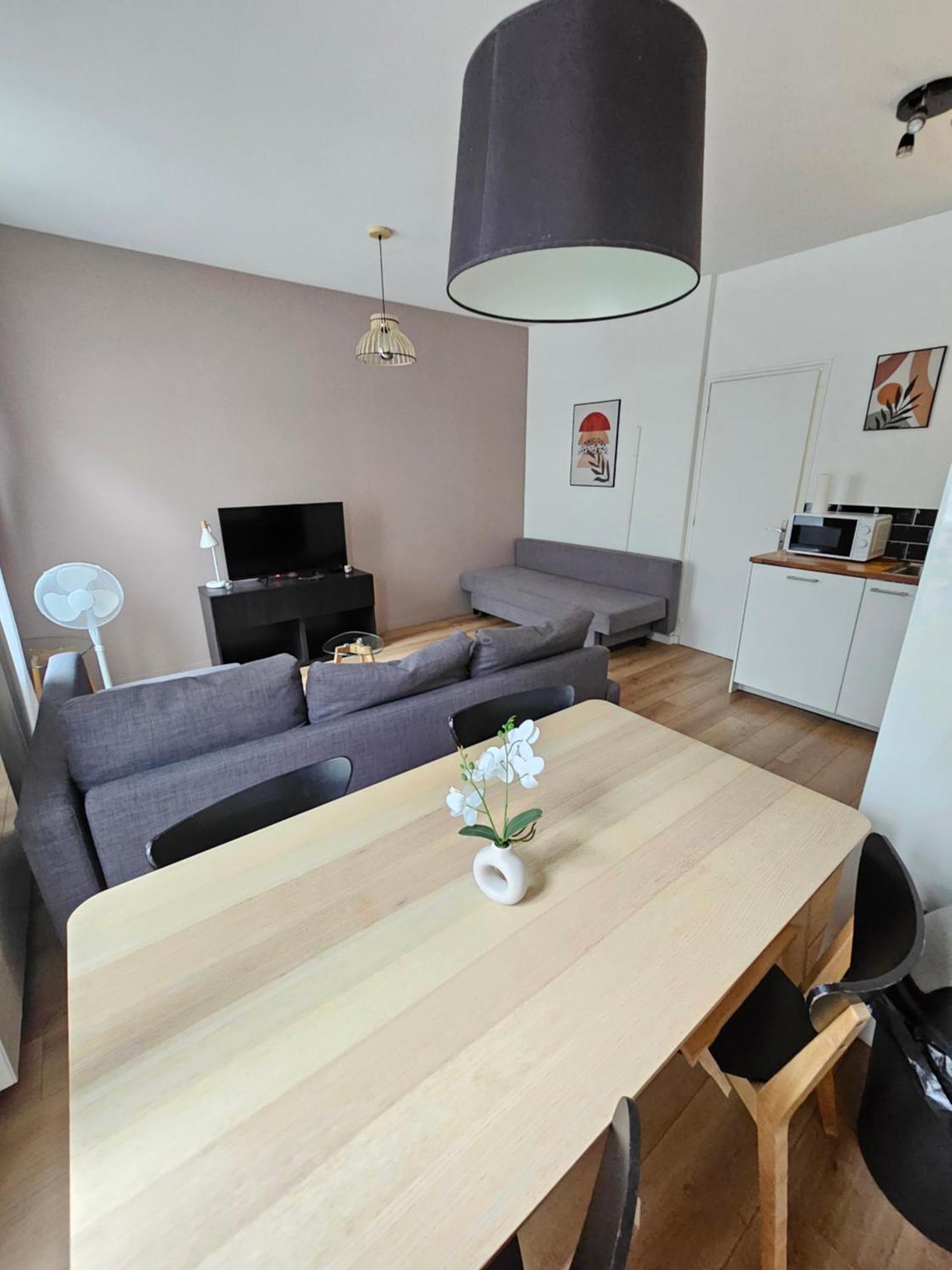 *Appartement Moderne/2 Minutes Du Metro* Saint-Ouen  Exterior photo
